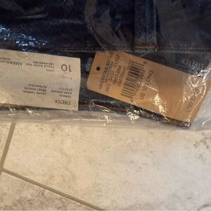American Eagle Outfitters Dark Blue Jeans